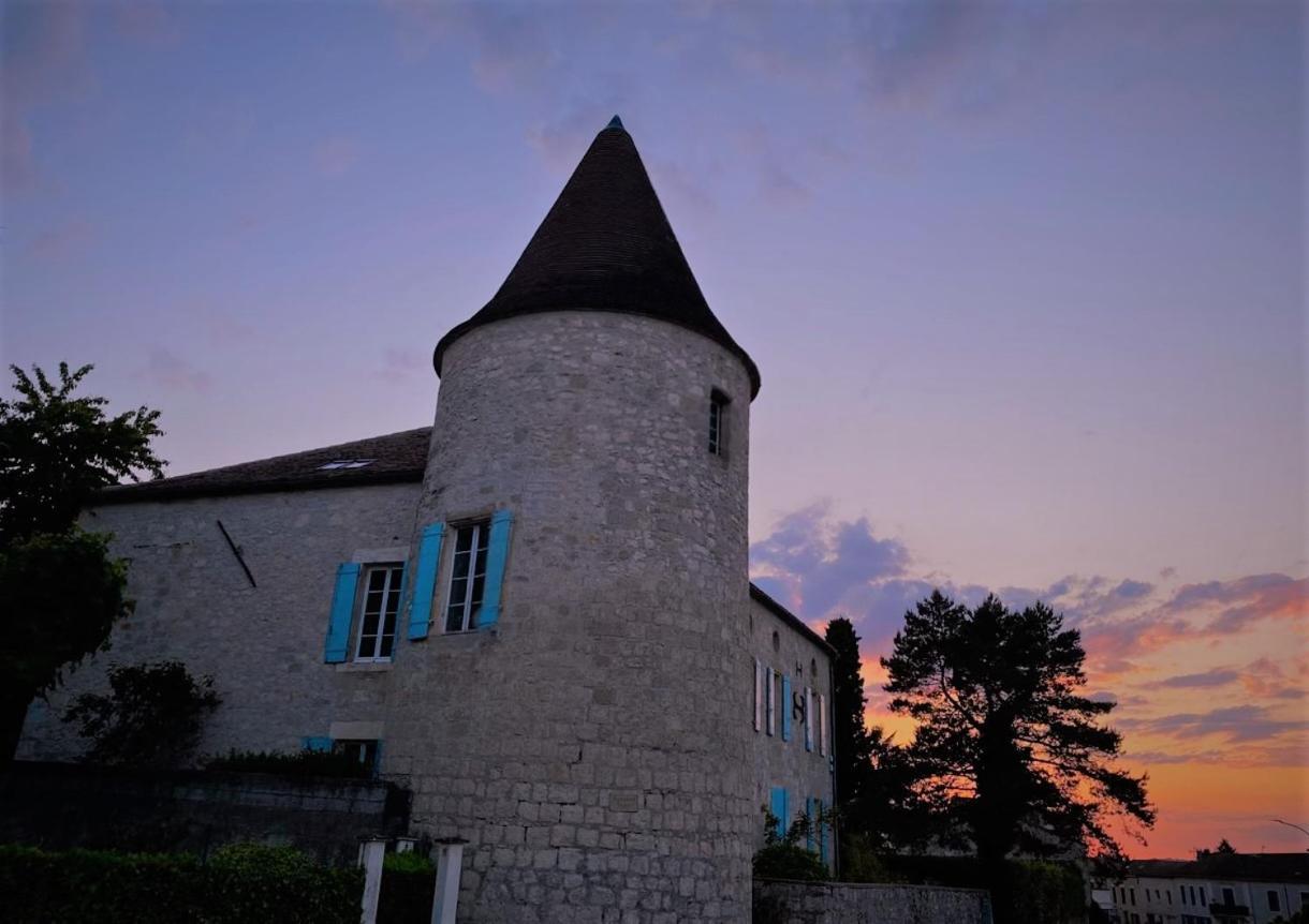 Un Petit Chateau Lauzun Dış mekan fotoğraf
